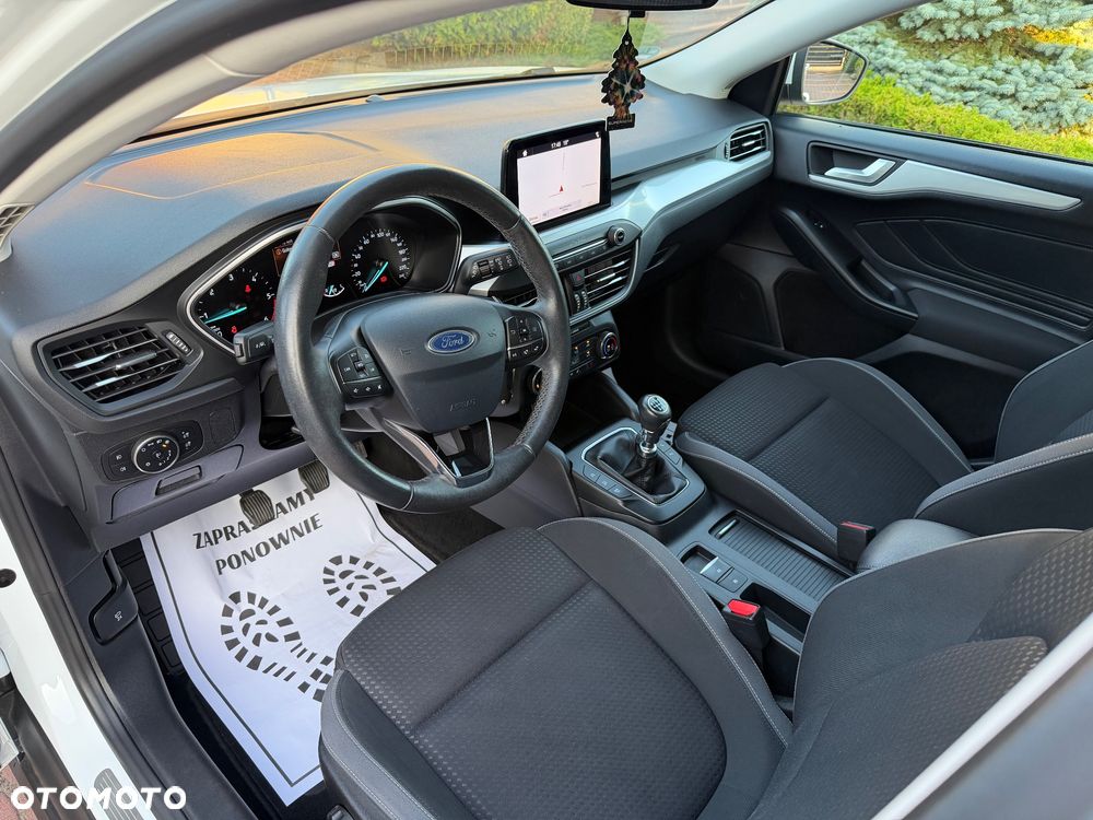 Ford Focus 1.5 EcoBlue Start-Stopp-System COOL&CONNECT DESIGN - 11