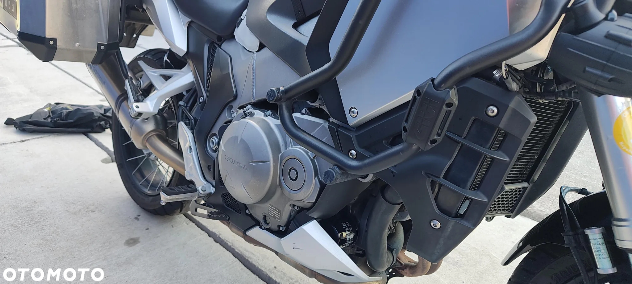 Honda VFR - 18
