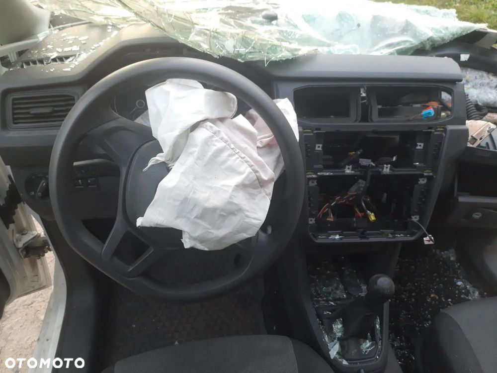 Volkswagen Caddy - 8