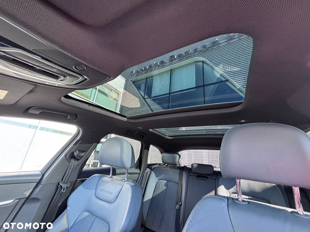 Audi A6 Allroad - 13