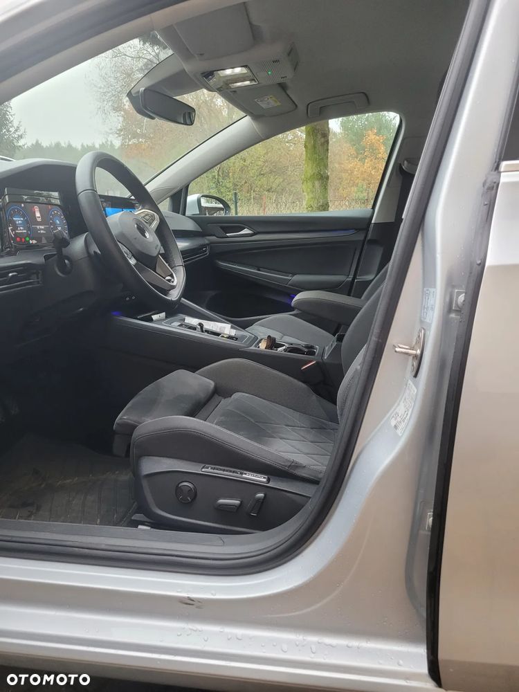 Volkswagen Golf - 21