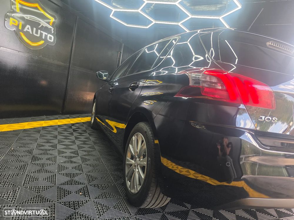 Peugeot 308 1.5 BlueHDi Style - 26