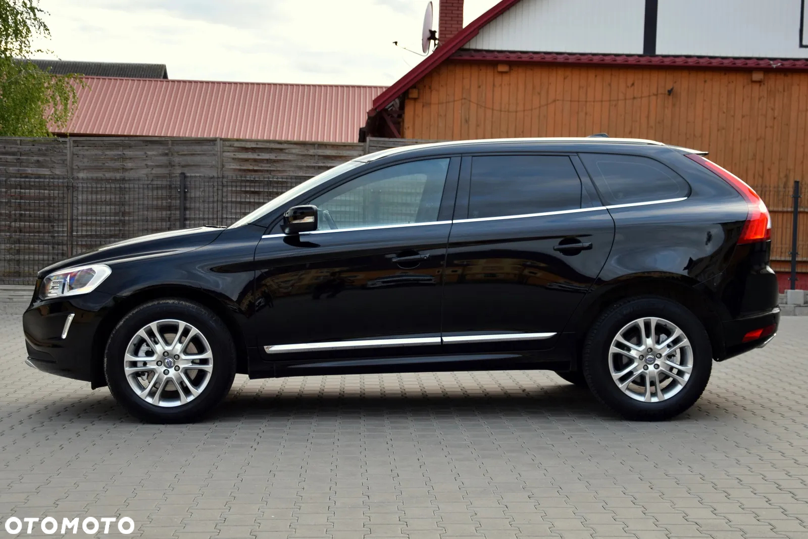 Volvo XC 60 D5 AWD Summum - 5