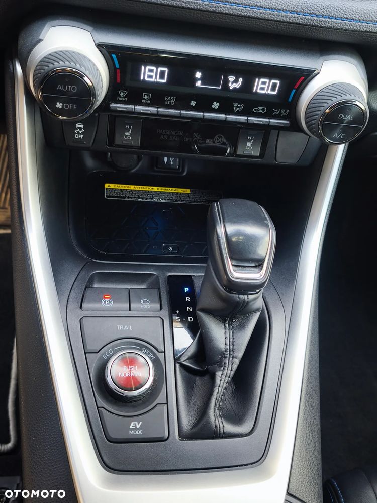 Toyota RAV4 2.5 Hybrid Selection 4x4 - 15