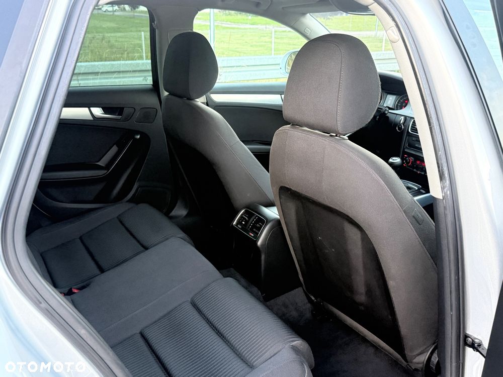Audi A4 Avant 2.0 TDI DPF - 12