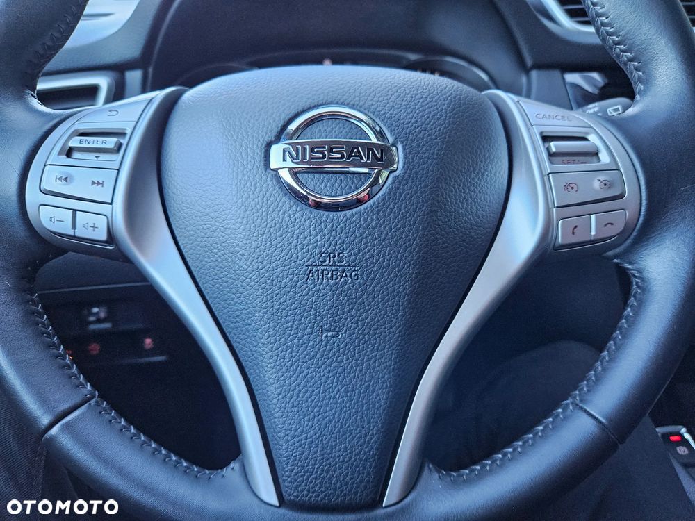 Nissan Qashqai 1.2 DIG-T N-Connecta - 24