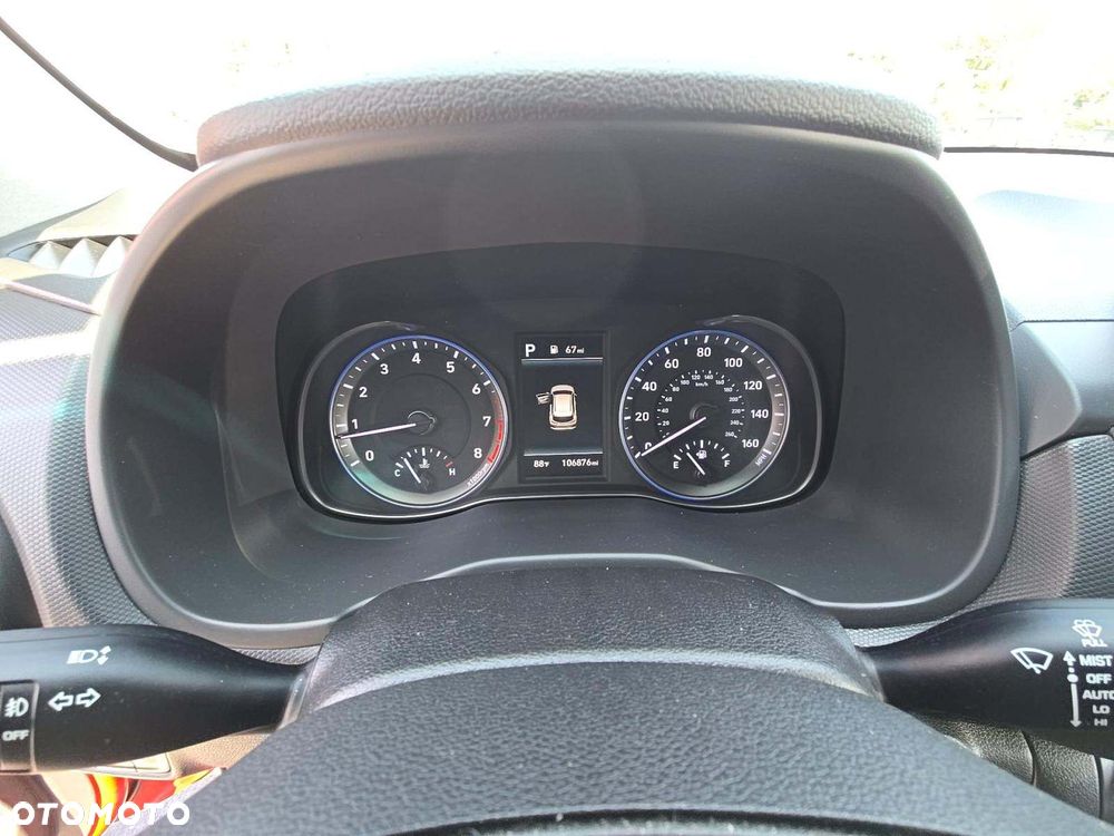 Hyundai Kona - 7