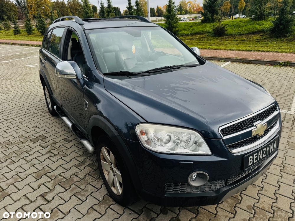 Chevrolet Captiva 2.4 4WD 7 Sitzer LT - 20