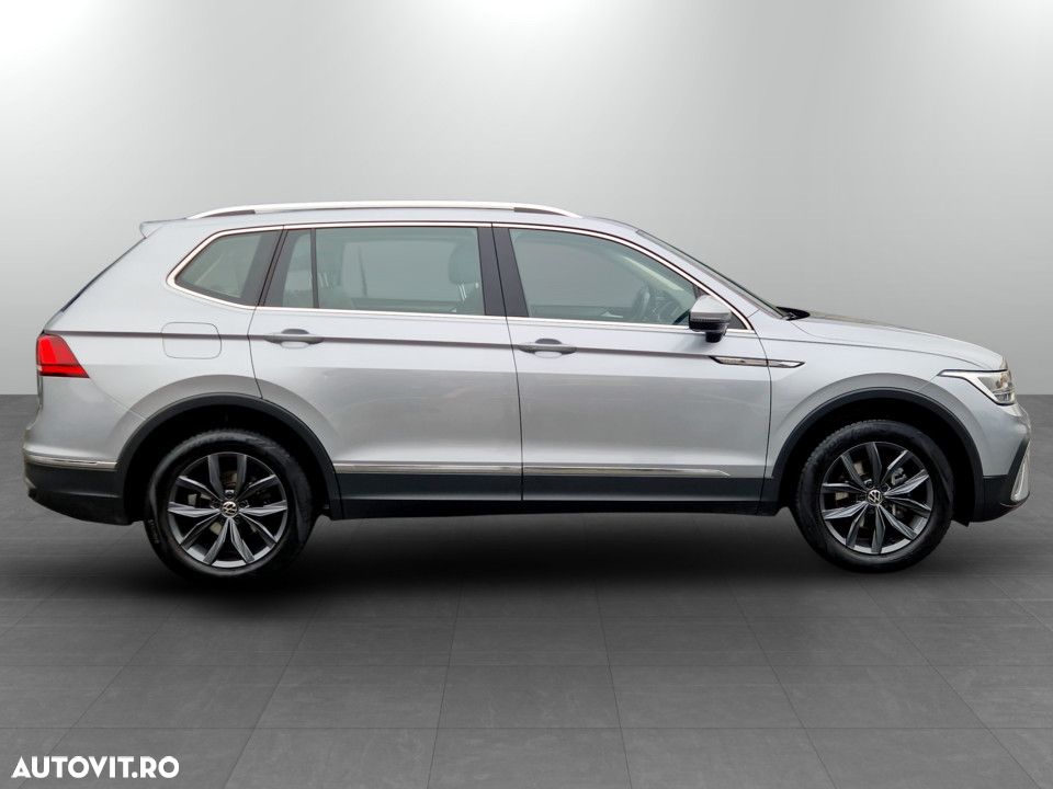Volkswagen Tiguan 2.0 TDI SCR 4MOTION DSG Life - 8