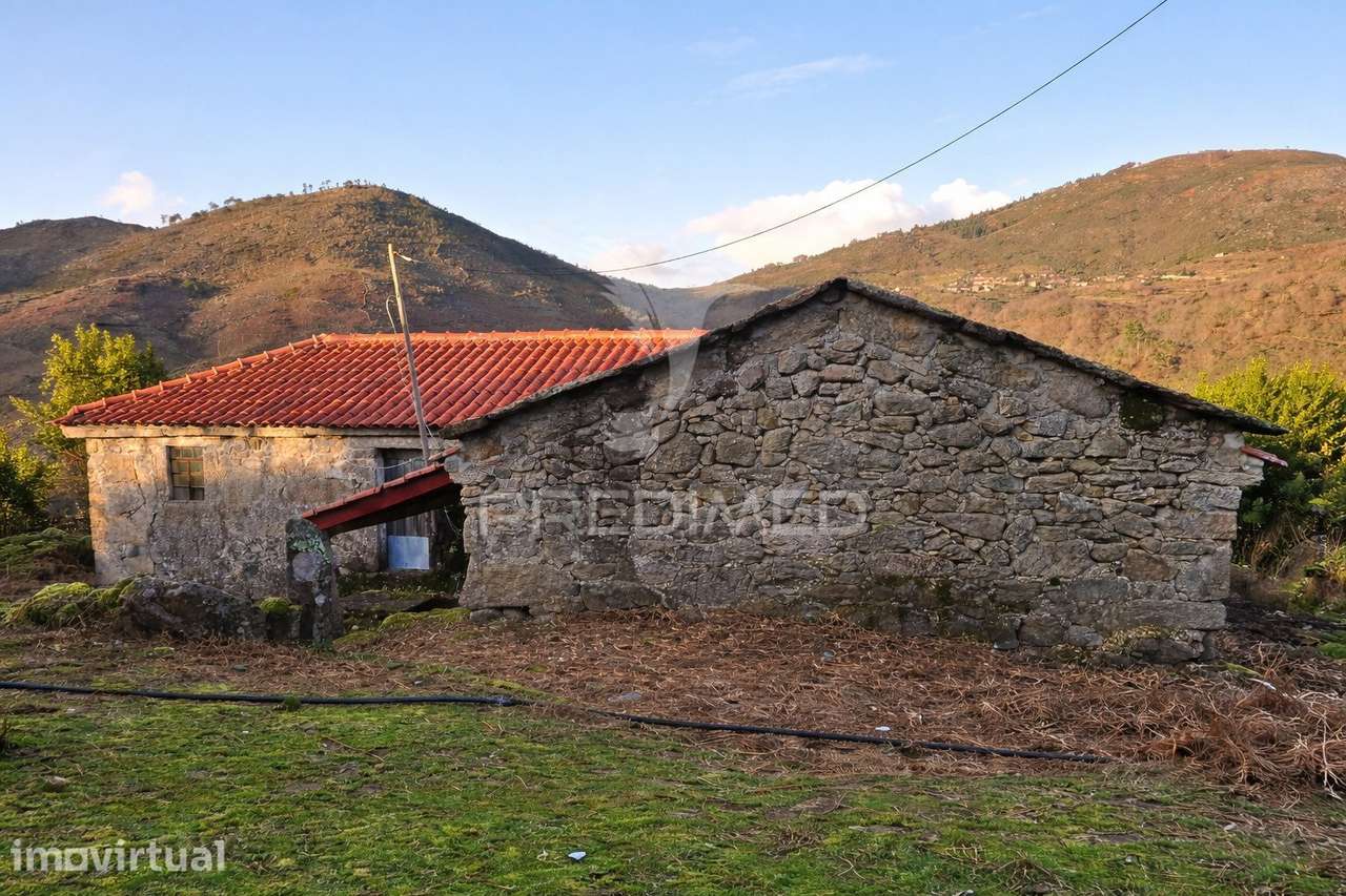 Moradia em Pedra p/ Restauro - Parque Nacional Peneda-Gerês - Grande imagem: 5/17