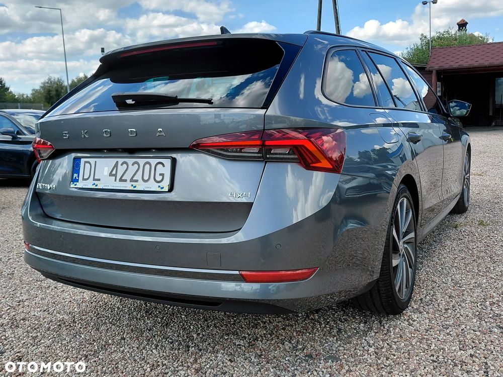 Skoda Octavia 2.0 TSI 4x4 Sportline DSG - 4