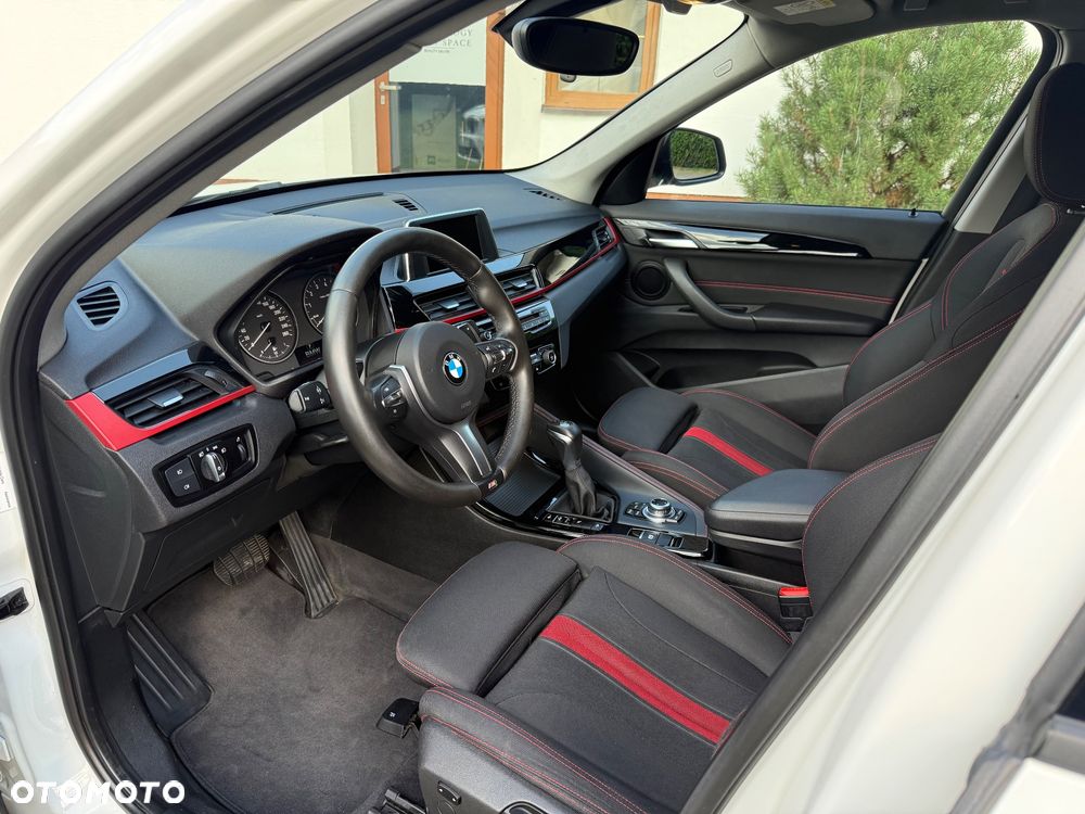 BMW X1 xDrive20i M Sport - 13