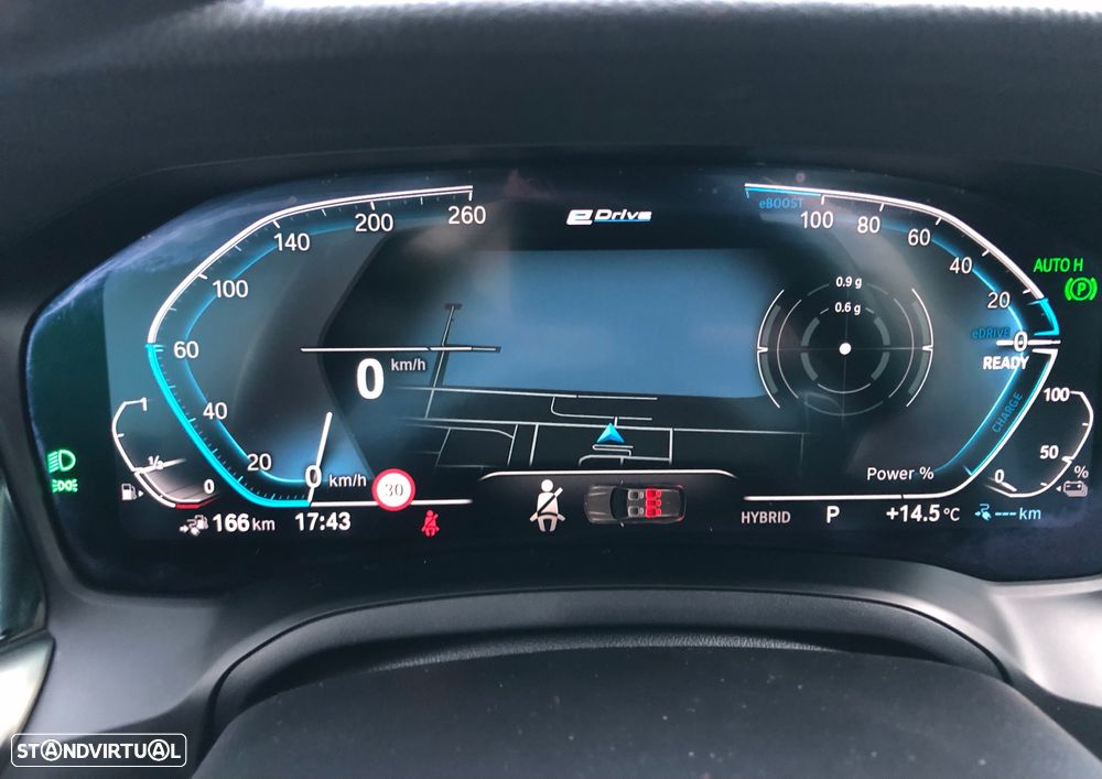 BMW 320 e Pack Desportivo M Auto - 17