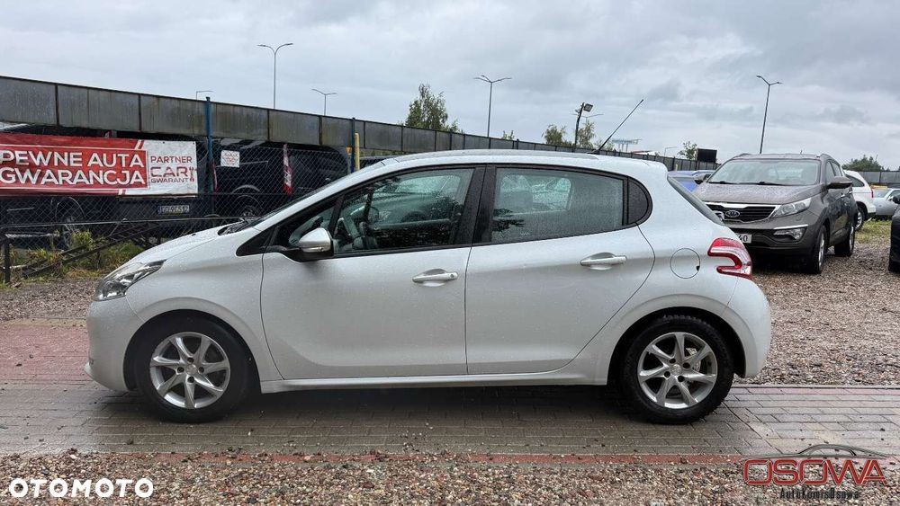 Peugeot 208 1.2 VTi Style - 6