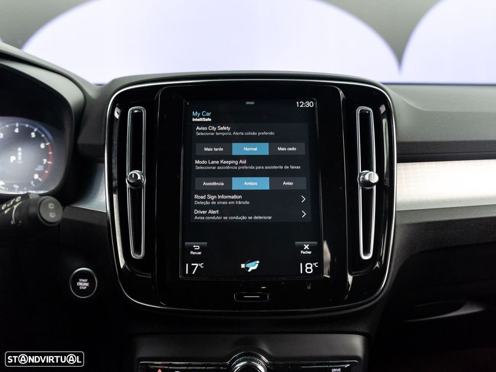 Volvo XC 40 1.5 T2 Momentum Plus Geartronic - 37