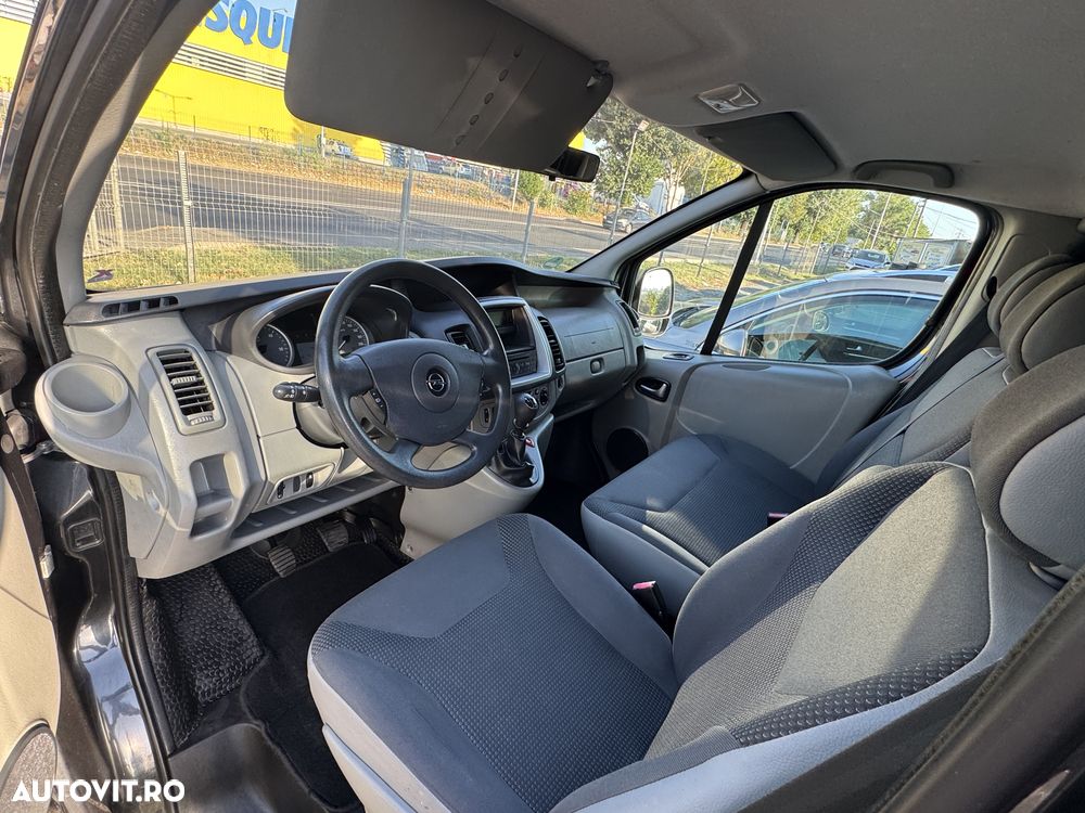 Opel Vivaro - 9