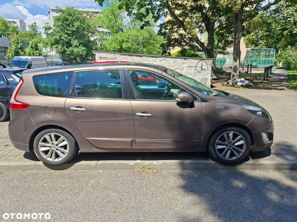 Renault Scenic - 4