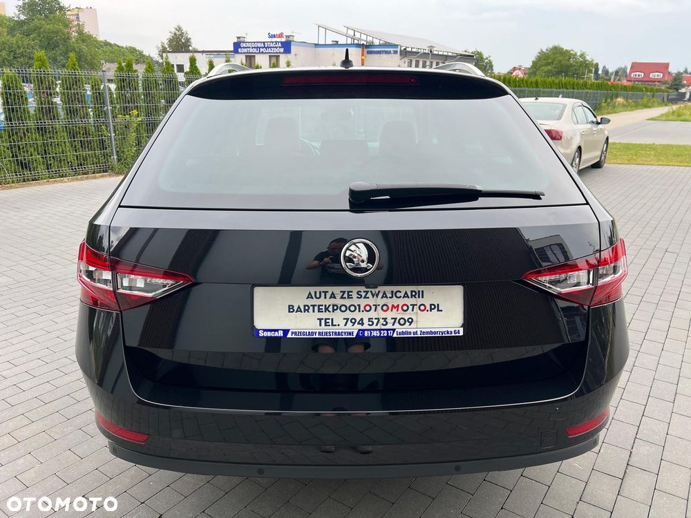 Skoda Superb 2.0 TDI 4x4 Style DSG - 12