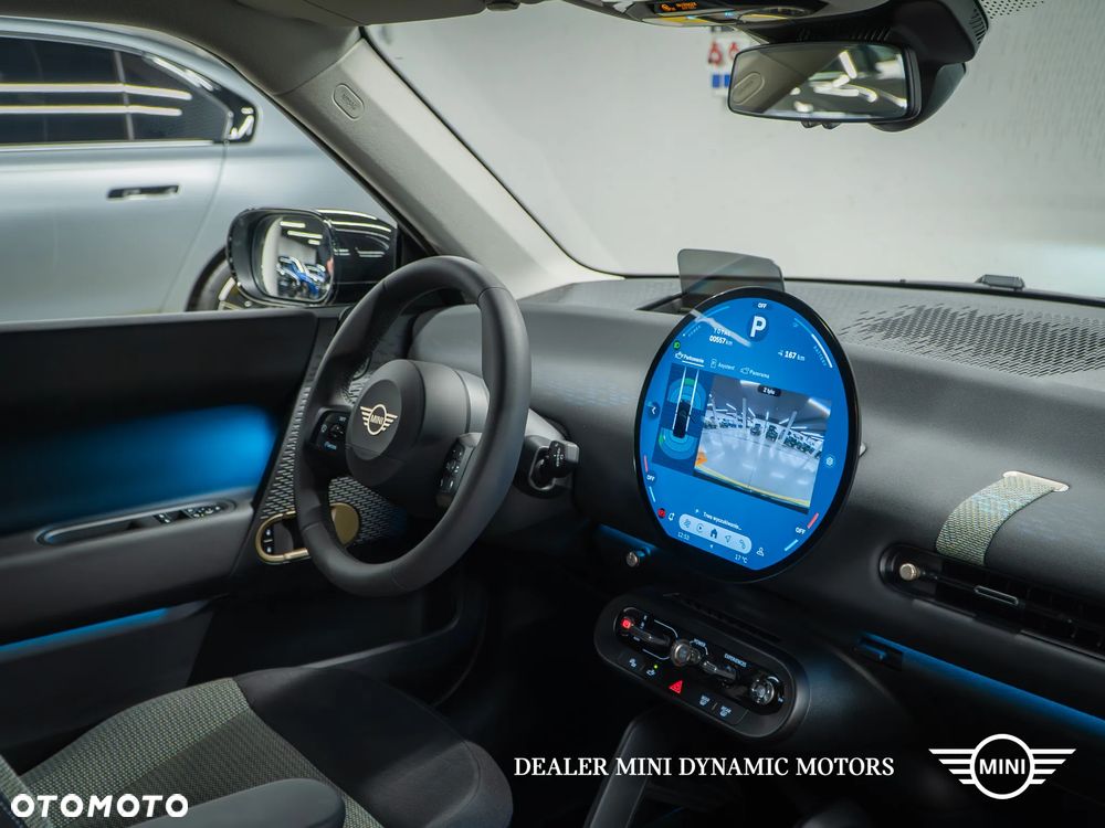 MINI Cooper E Essential Trim - 17