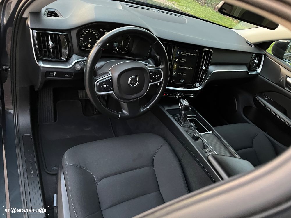 Volvo V60 2.0 D3 Momentum Plus Geartronic - 13