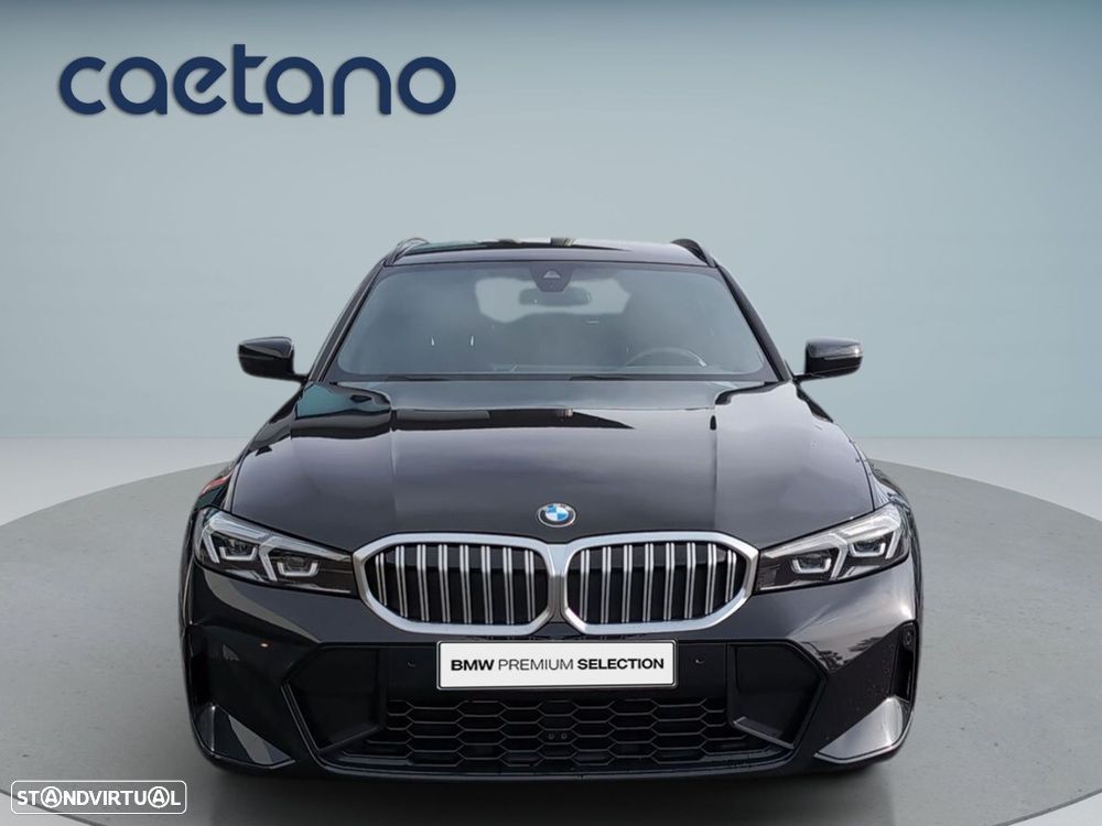 BMW 320 d Pack Desportivo M Auto - 4