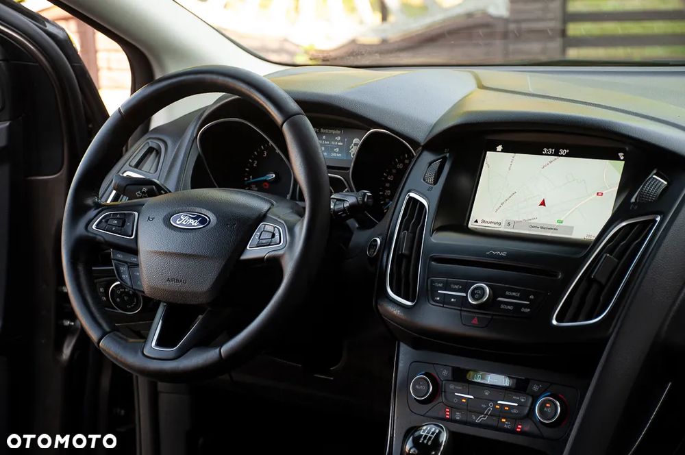 Ford Focus - 9