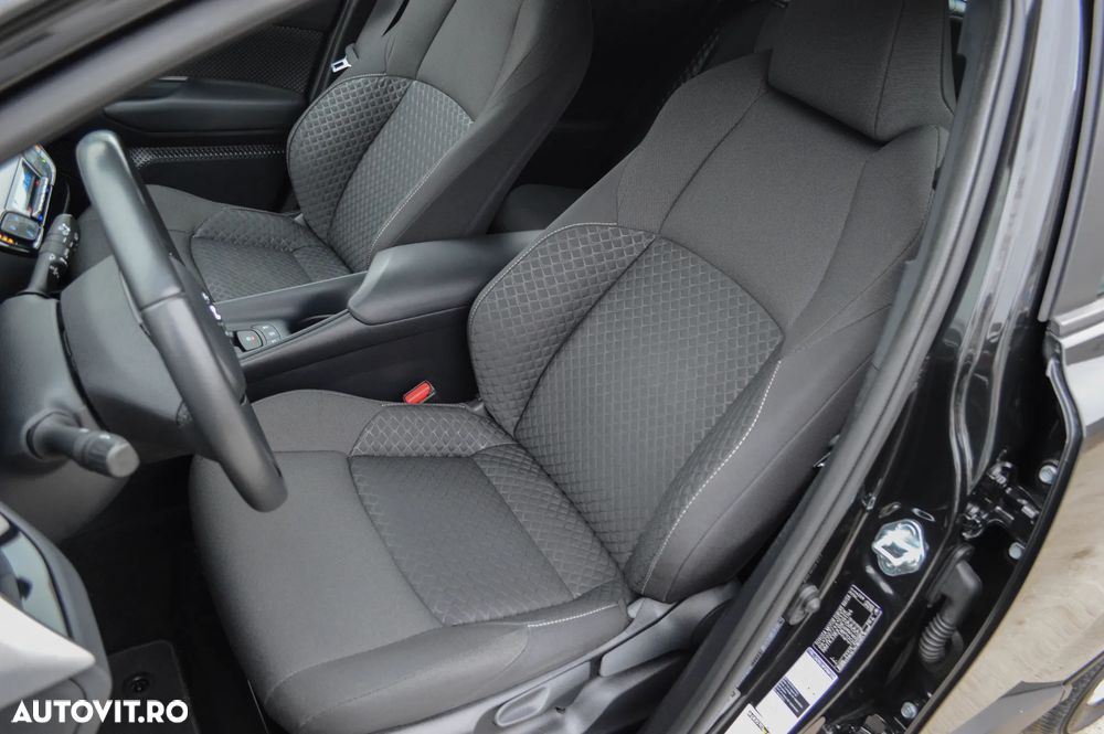 Toyota C-HR Business-Edition - 32