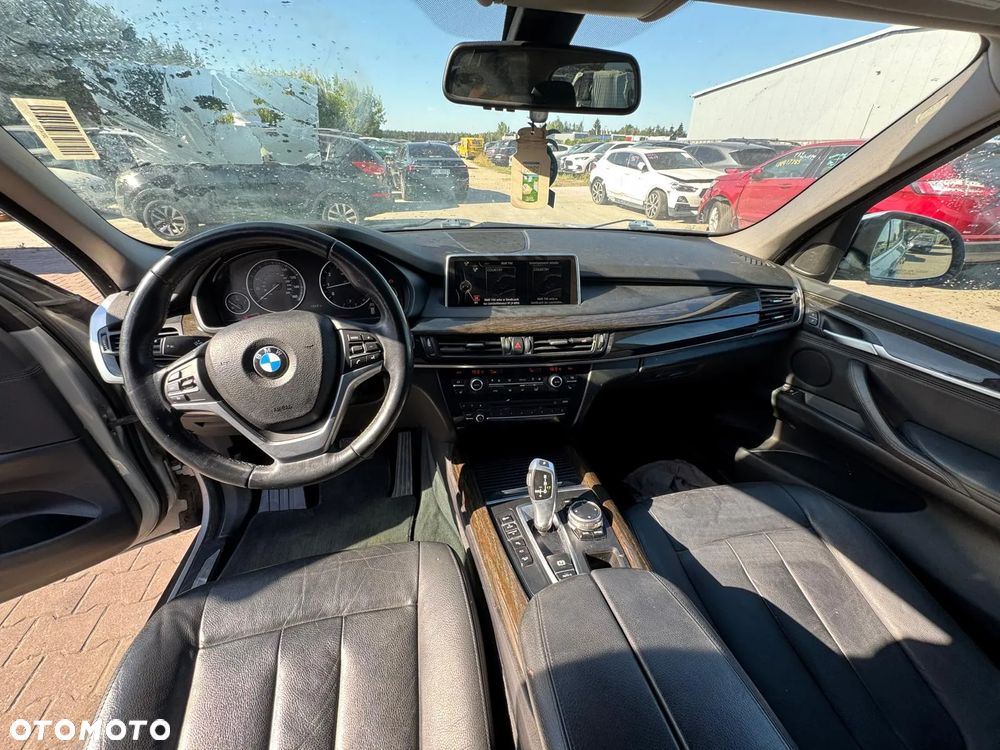 BMW X5 xDrive35i Sport-Aut - 12