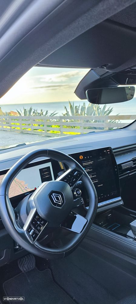 Renault Austral 1.3 Mild Hybrid Iconic Auto - 36