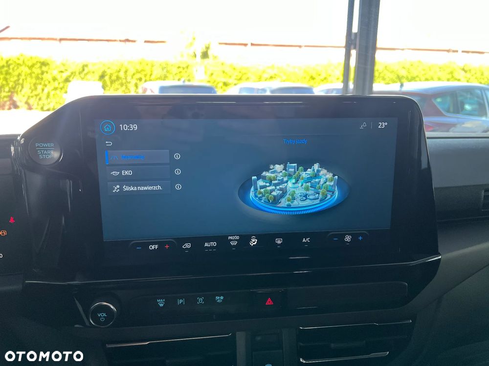 Ford Tourneo Custom 2.0 EcoBlue 320 L1 Limited - 29