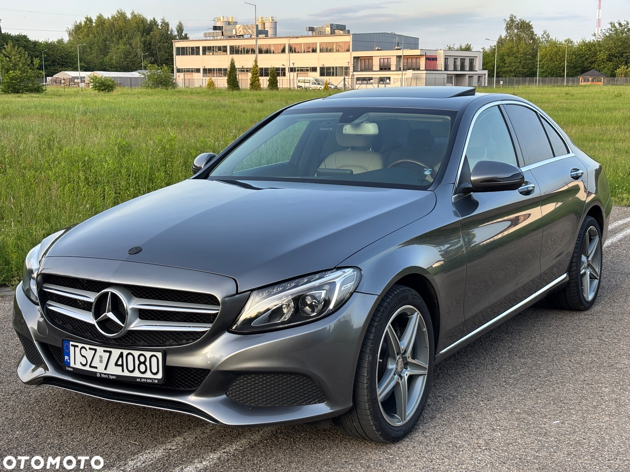 Mercedes-Benz Klasa C 300 9G-TRONIC - 4