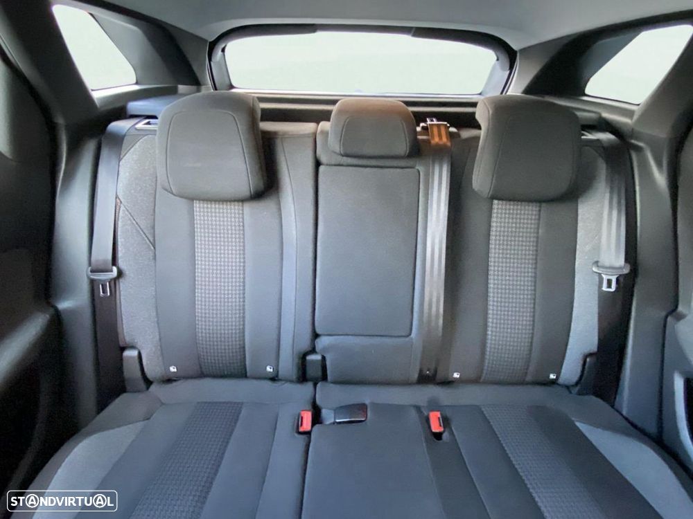 Peugeot 3008 - 21