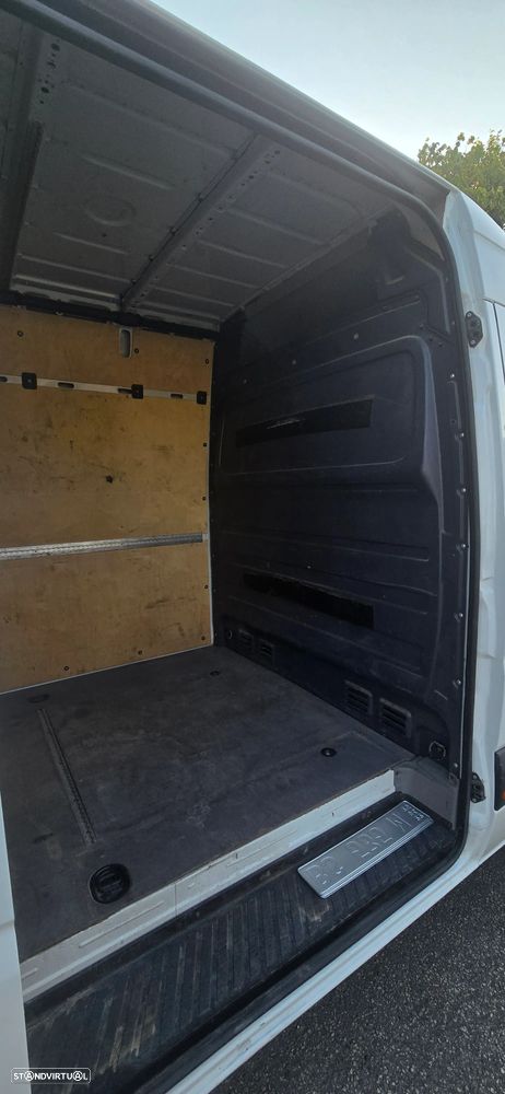 VW Crafter - 10