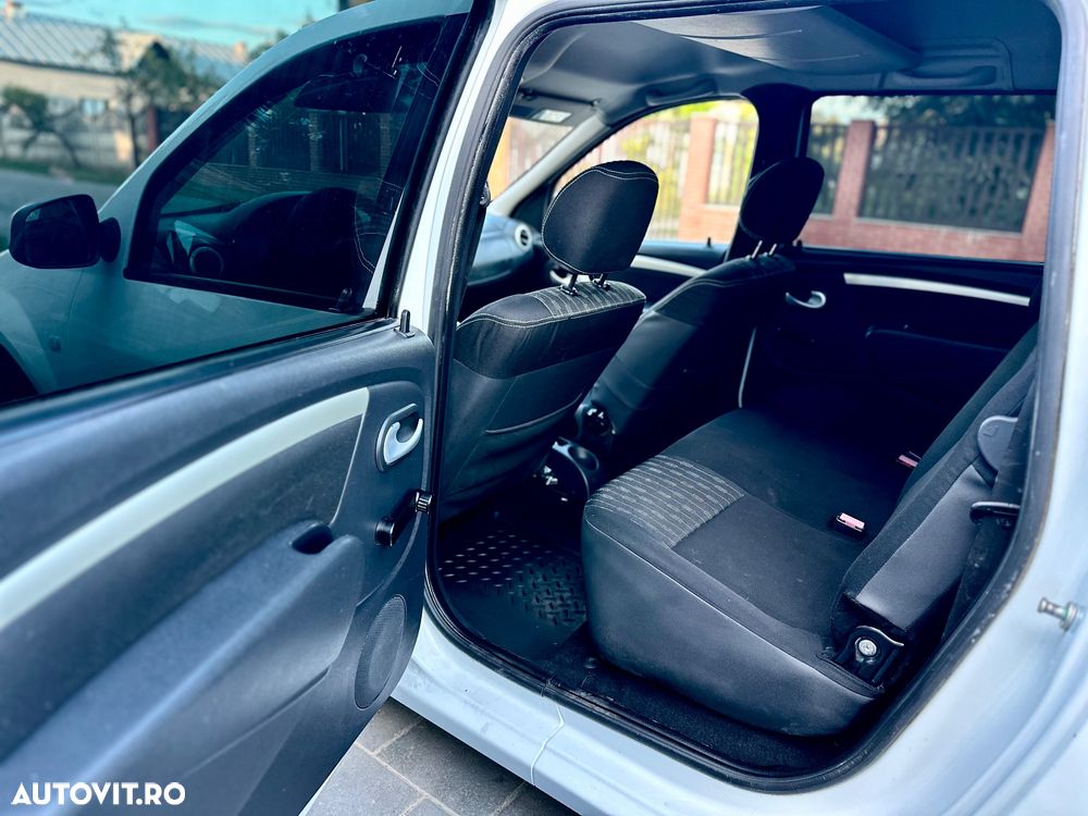 Dacia Logan MCV 1.5 dCi 90 CP Laureate - 12
