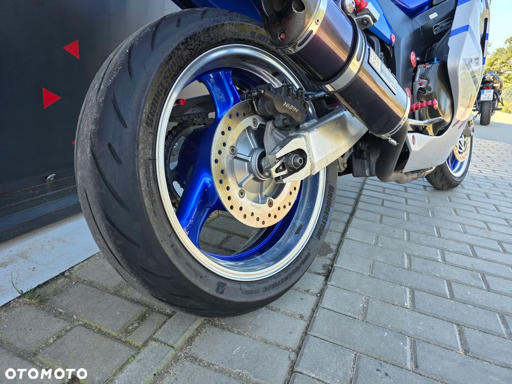 Honda CBR - 17
