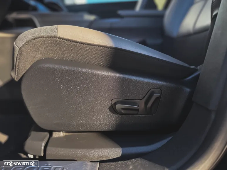Citroën C5 Aircross Hybrid 225 e-EAT8 C-SERIES - 22