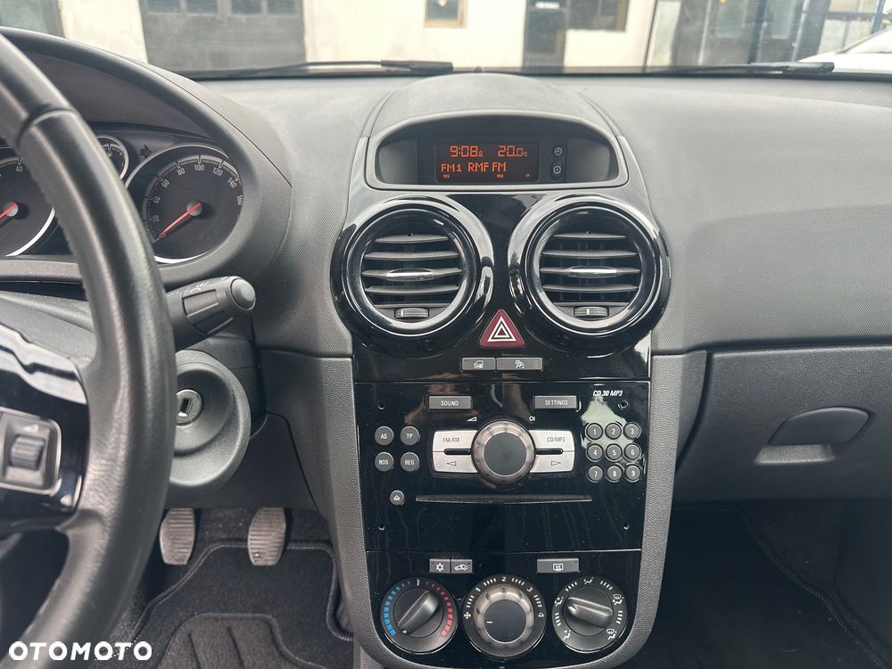 Opel Corsa 1.4 16V Innovation 110 Jahre - 15