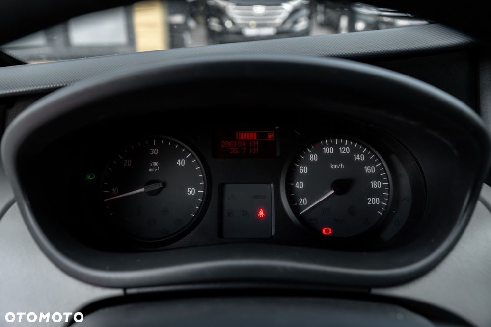Opel Vivaro L1H1 DPF - 20