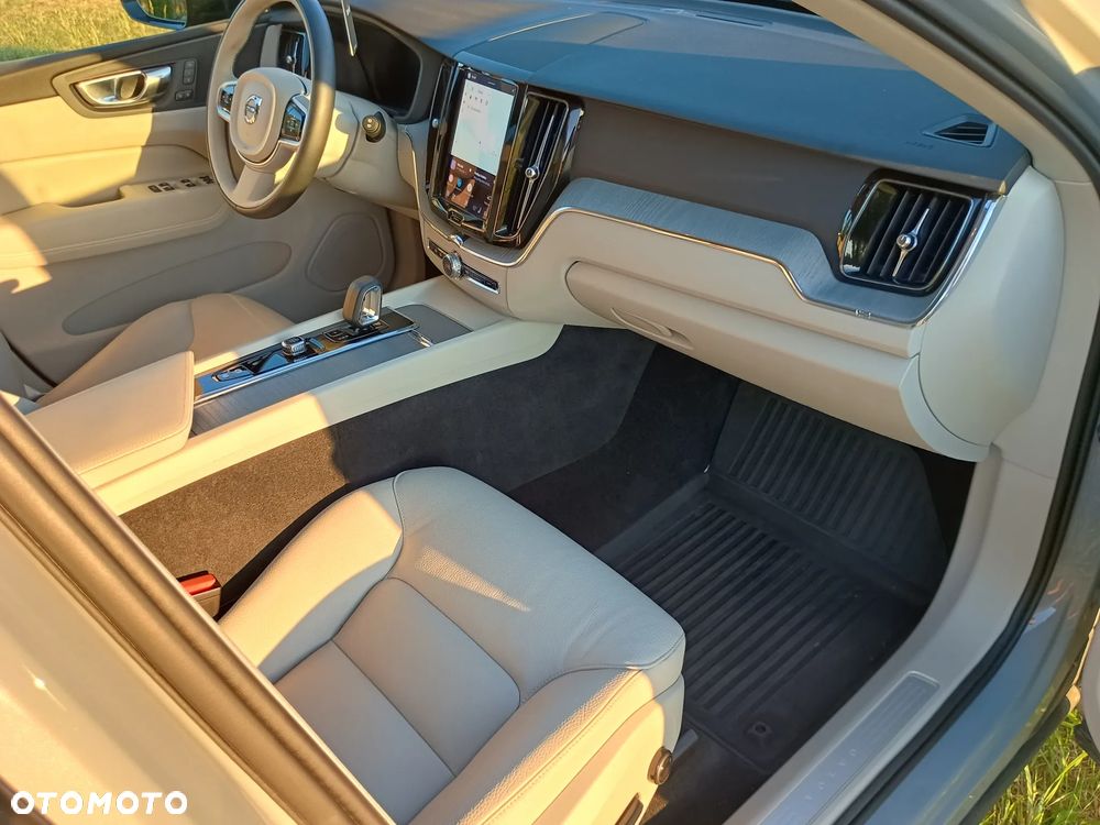 Volvo XC 60 - 31
