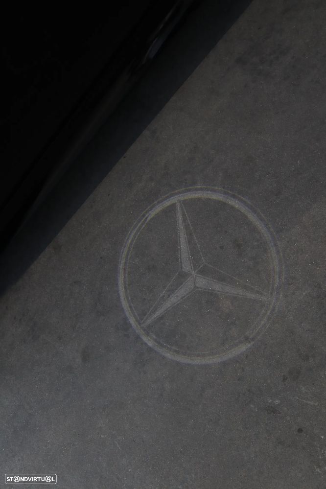 Mercedes-Benz C 300 e T 9G-TRONIC AMG Line - 30