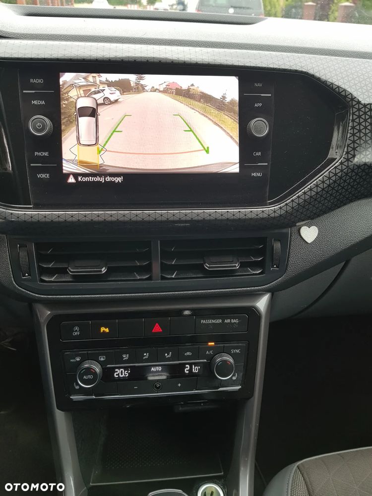 Volkswagen T-Cross 1.0 TSI Style DSG - 36