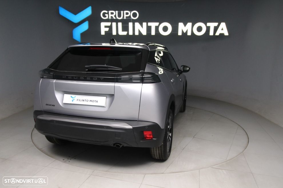 Peugeot 2008 1.2 PureTech Allure - 3