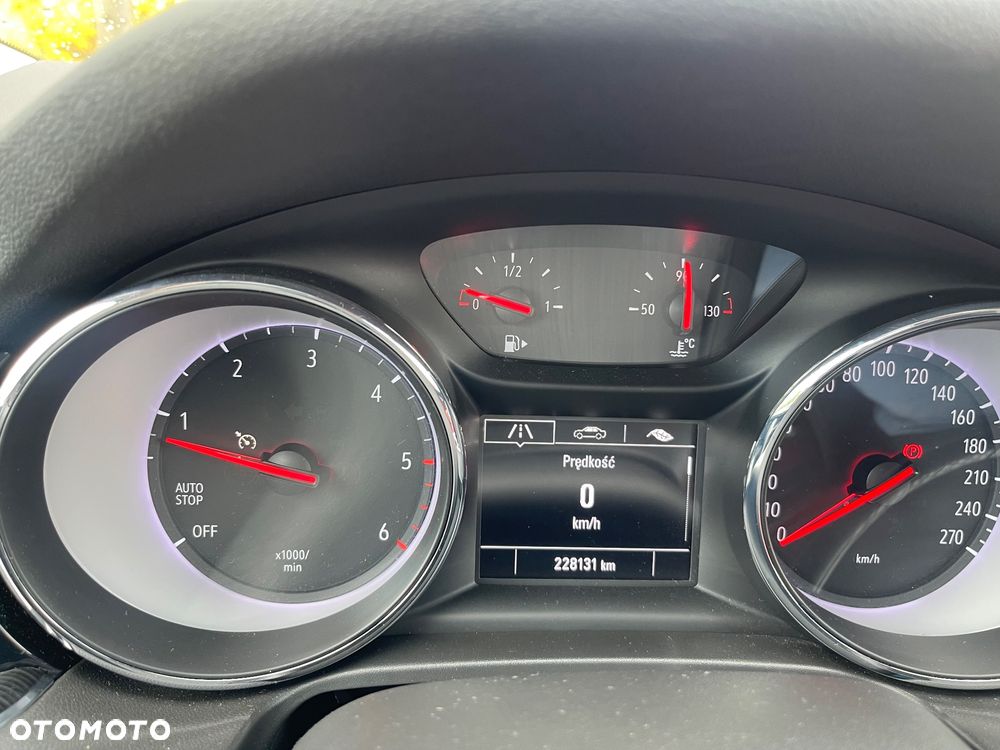 Opel Insignia 1.6 CDTI ecoFLEXStart/Stop Business Innovation - 9