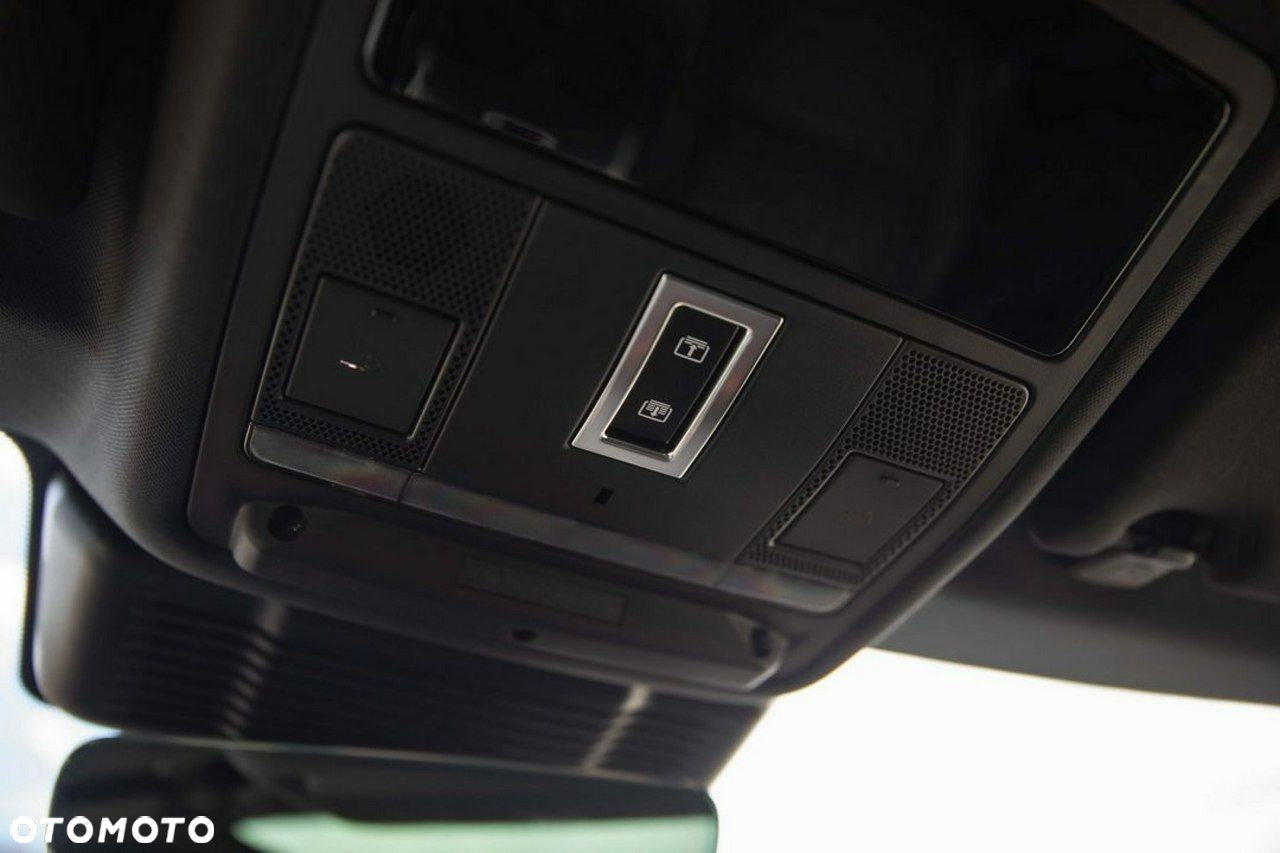 Land Rover Range Rover Evoque - 23