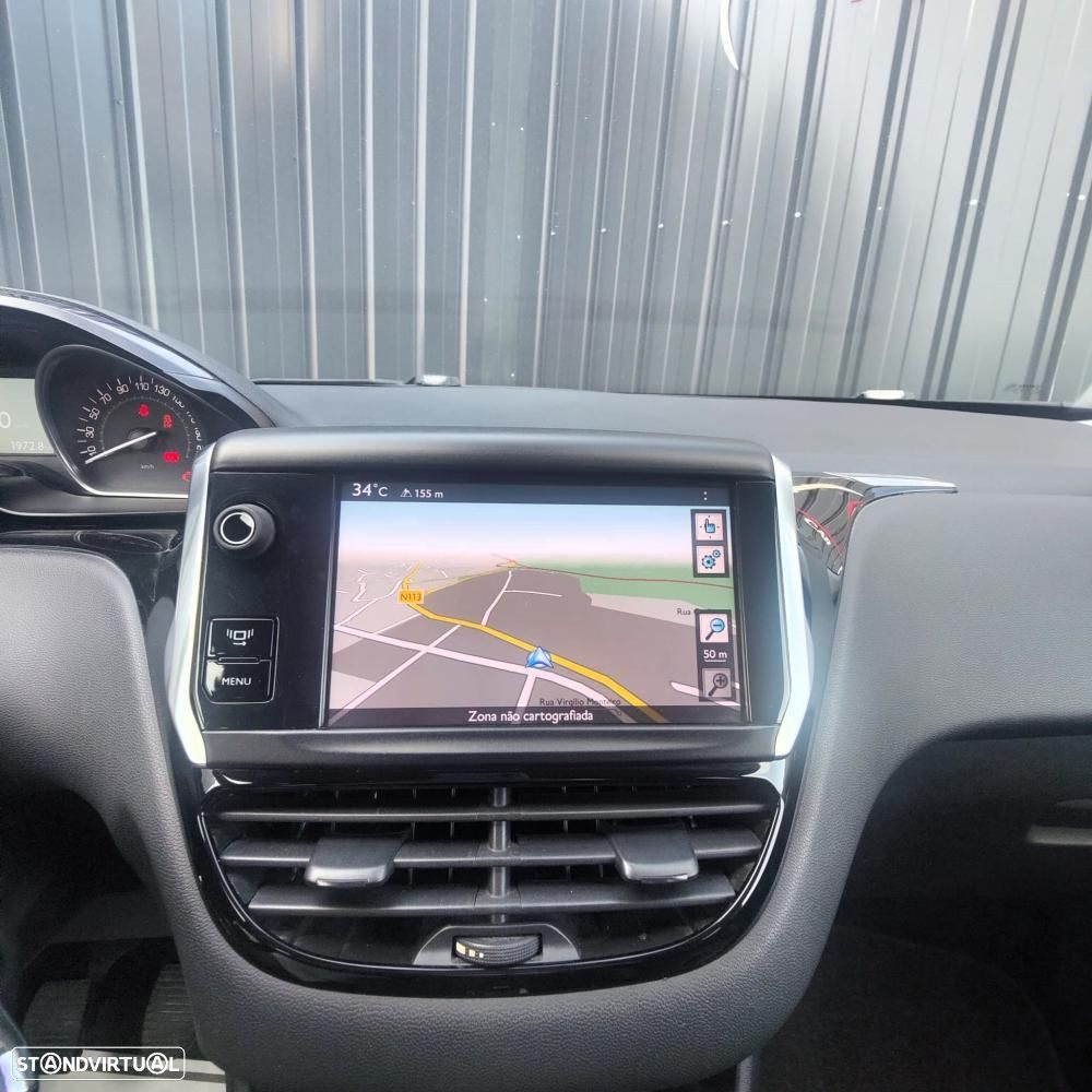 Peugeot 208 1.4 VTi Allure - 15