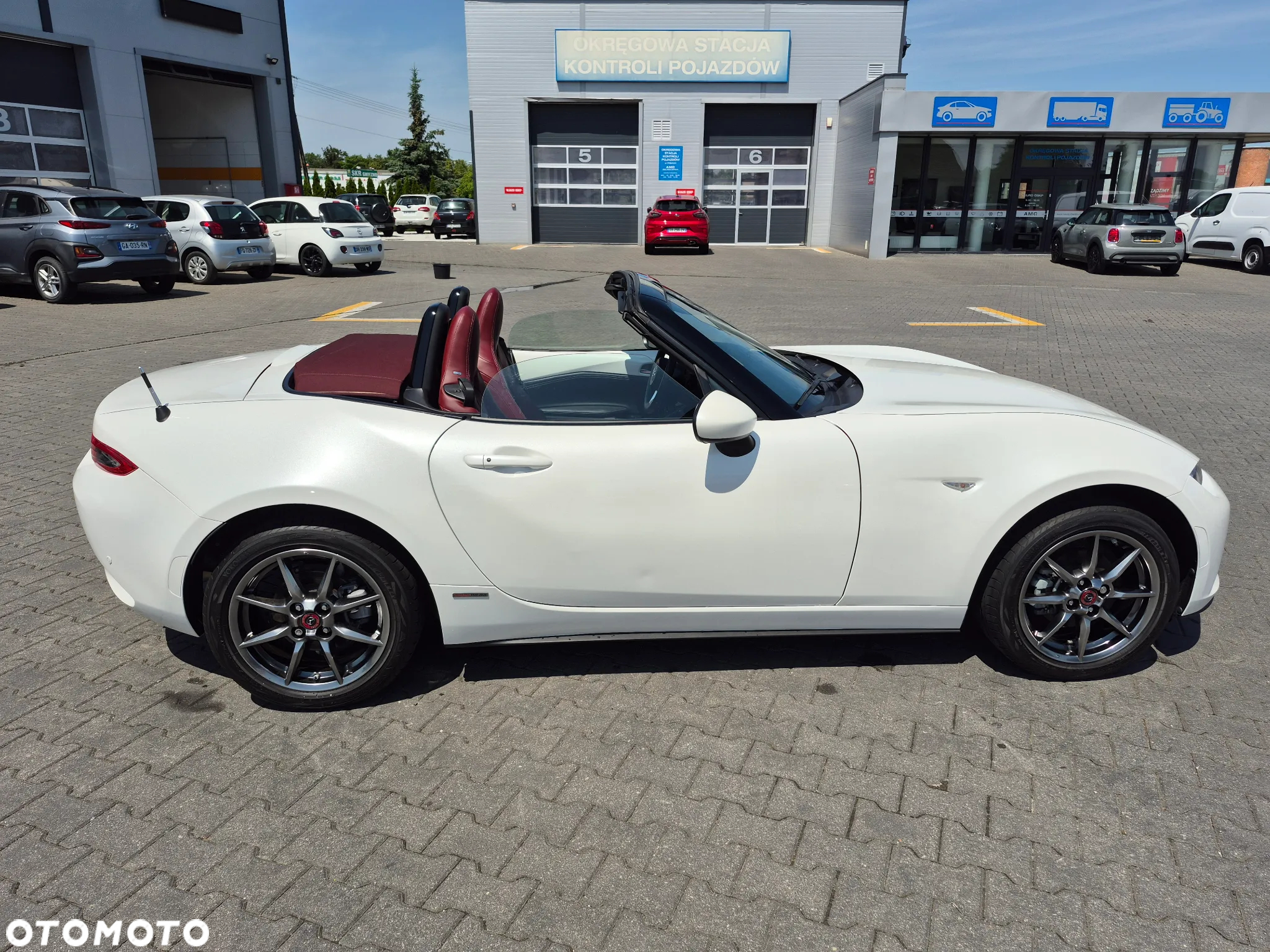 Mazda MX-5 RF SKYACTIV-G 1.5 Edition 100 - 17