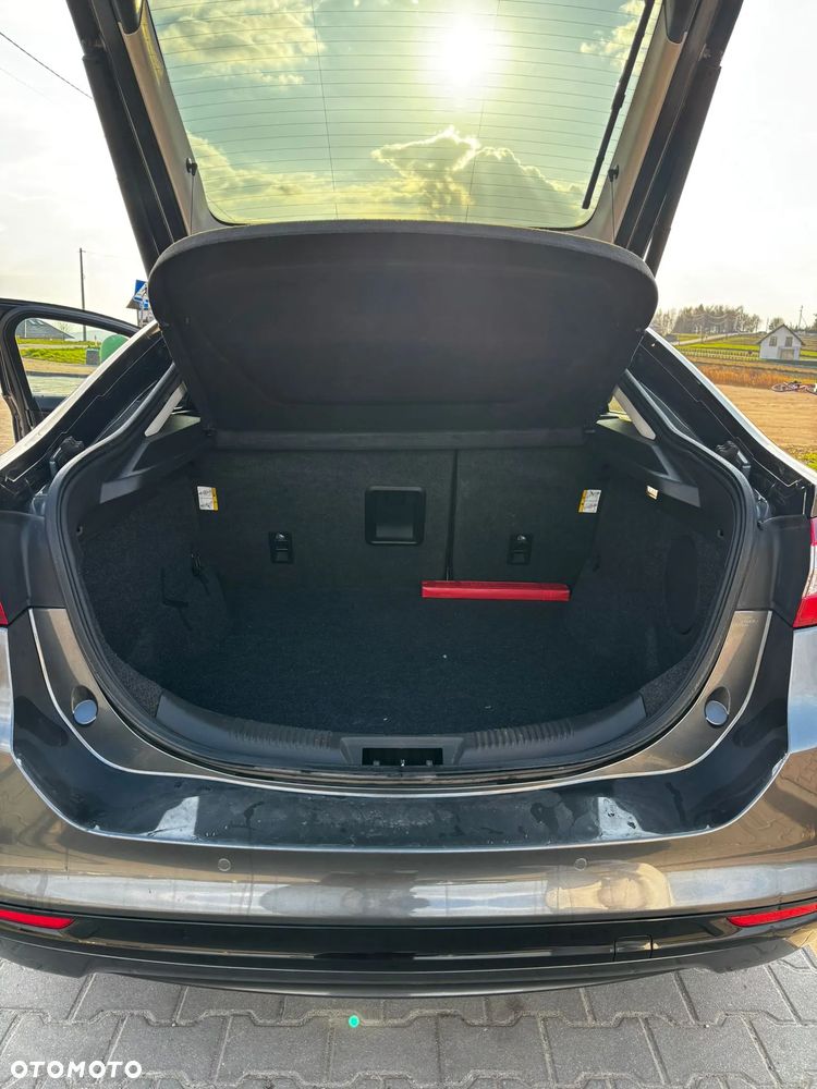 Ford Mondeo 2.0 TDCi Titanium PowerShift - 9