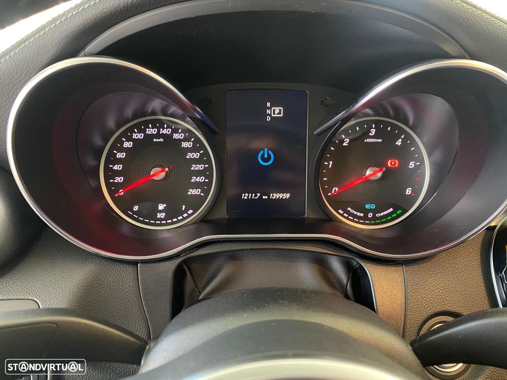Mercedes-Benz C 300 de AMG Line - 9