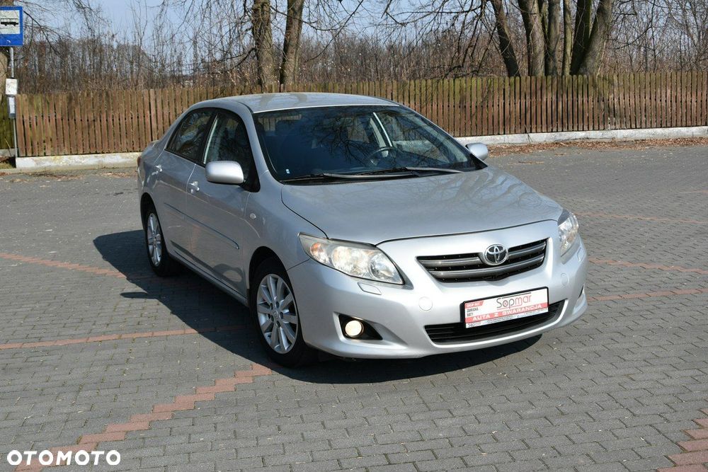 Toyota Corolla - 6