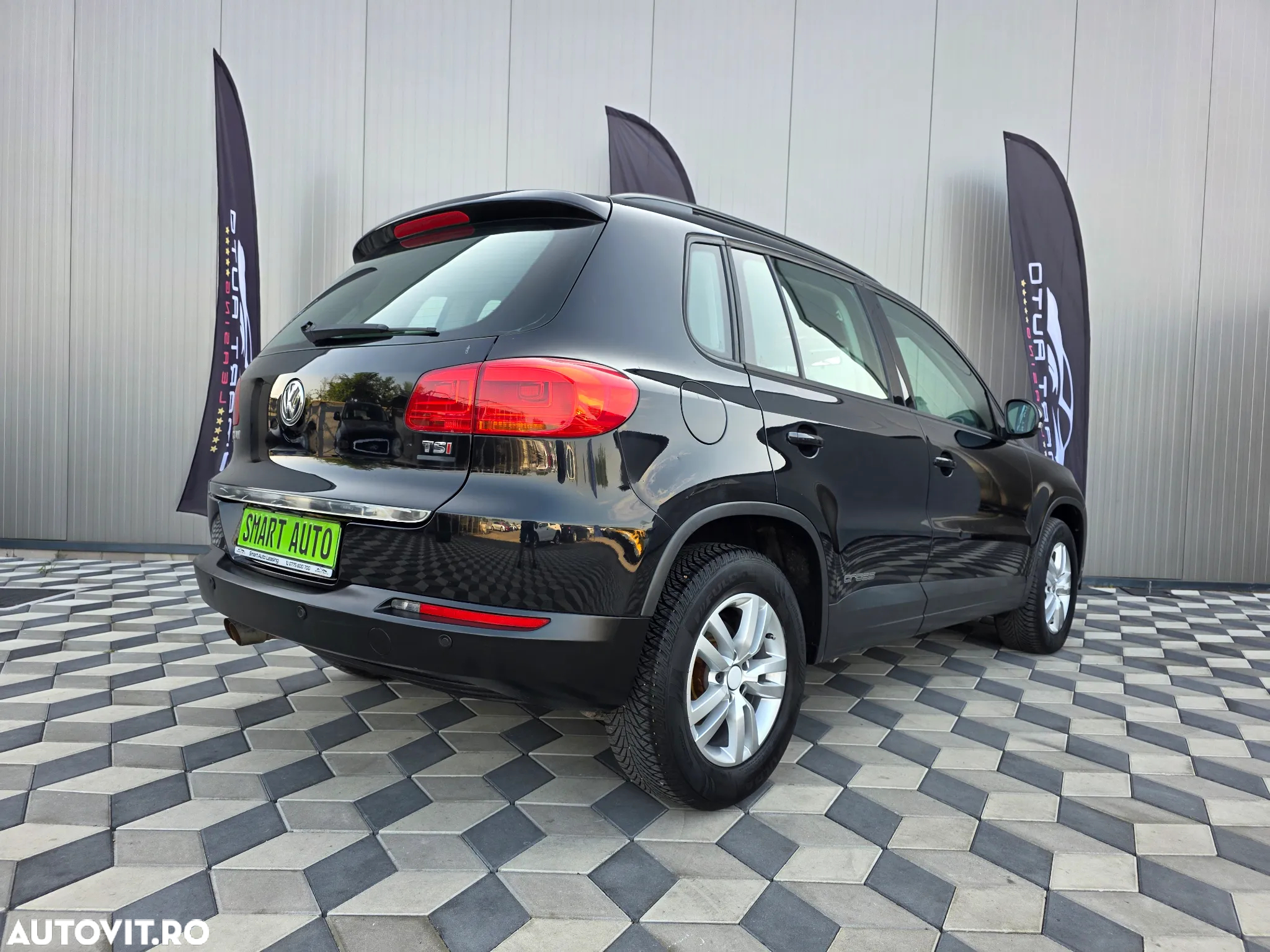 Volkswagen Tiguan 1.4 TSI BlueMotion Technology Trend & Fun - 35